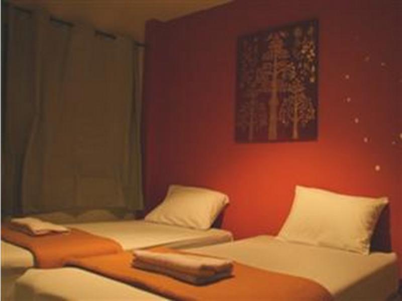Patong Backpacker Hostel Exterior foto